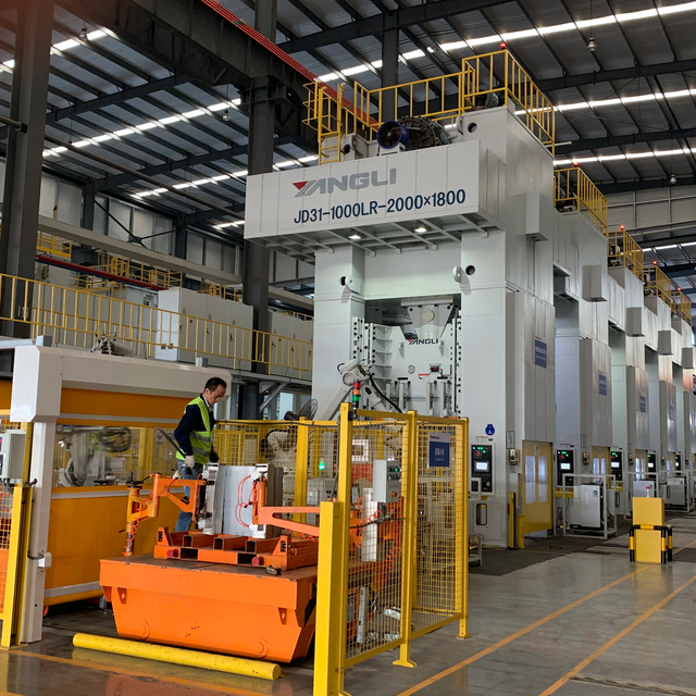 MC1 Series Open Front Single Point Press With High Accuracy High Performance